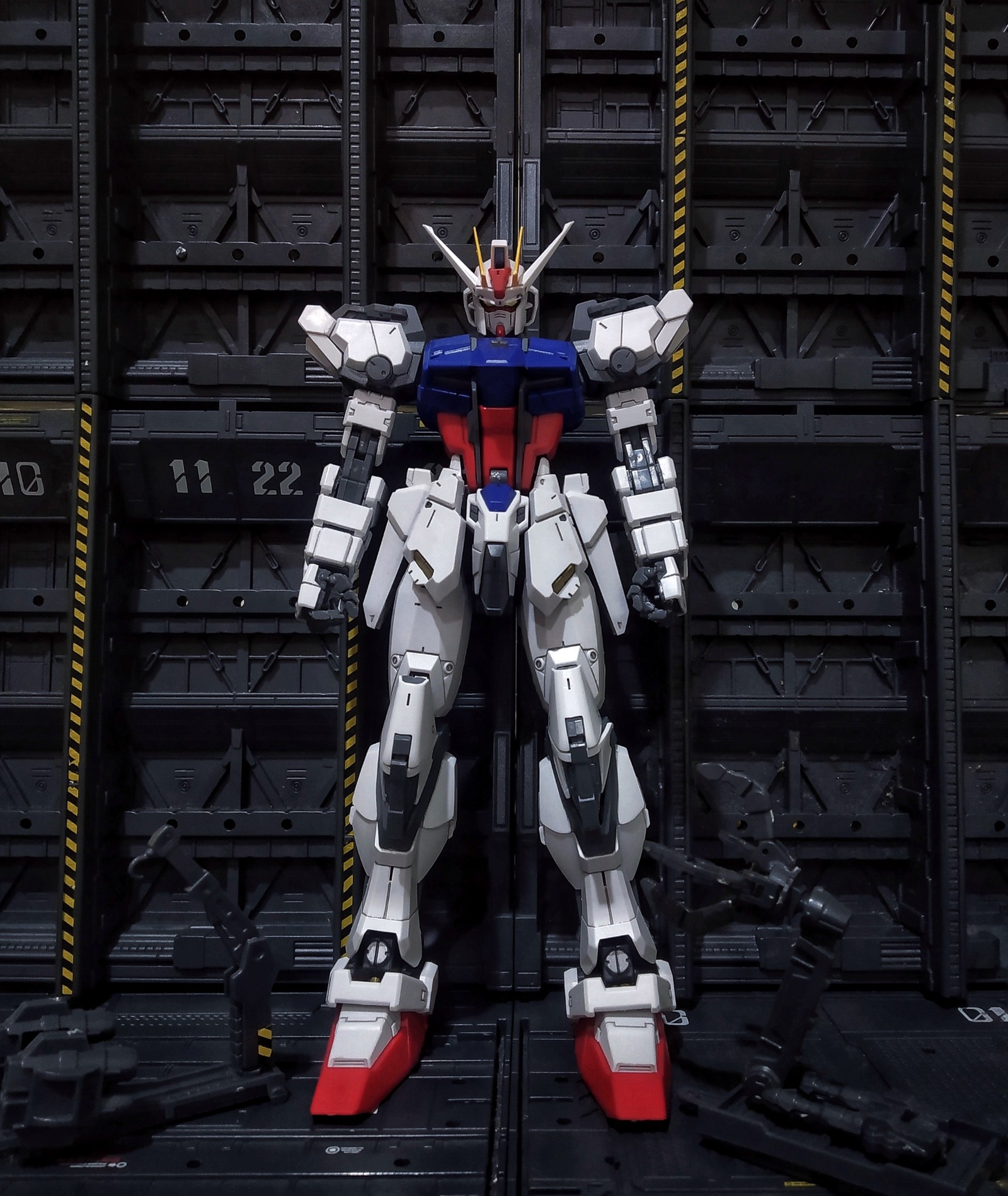 Lade gundam, gundamseed, gundam strike, gundamstrike, gunpla Hintergrund herunter