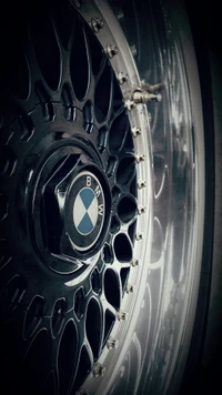 BMW-Felge mit klassischem Design und Details