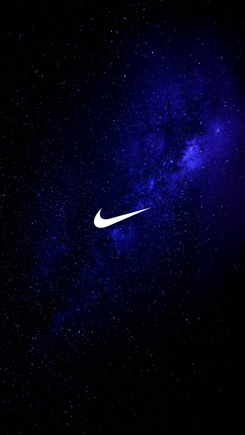 Крупный план логотипа nike на темном фоне (бренды, тёмный, галактика, hd, логотип)