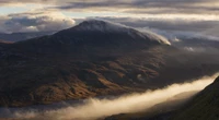 formas montañosas, tierras altas, montaña, nube, cresta