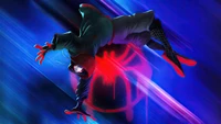 Miles Morales en mouvement dynamique, présentant des graphismes CGI vibrants avec un emblème de spider frappant en arrière-plan.