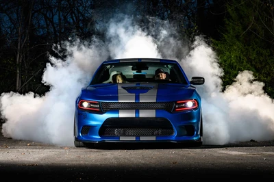 Dodge Hellcat: Liberando poder em meio à fumaça e sombras