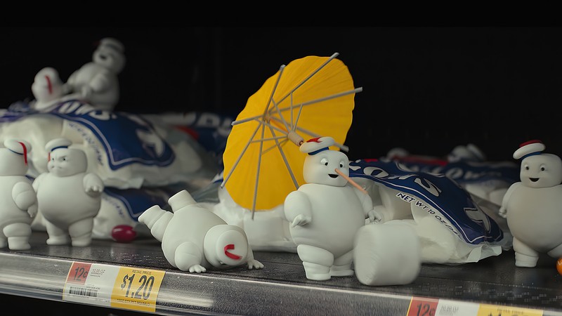 A close up of a display of toy figurines of polar bears (ghostbusters afterlife, movie, 2021, stay puft marshmallow man)