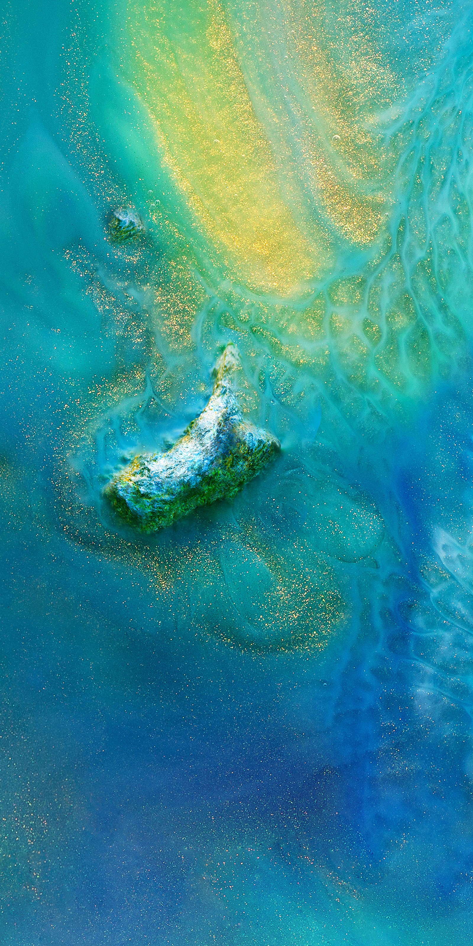 Arafed view of a body of water with a small boat in it (mate20pro, huawei, uhd, green, space)