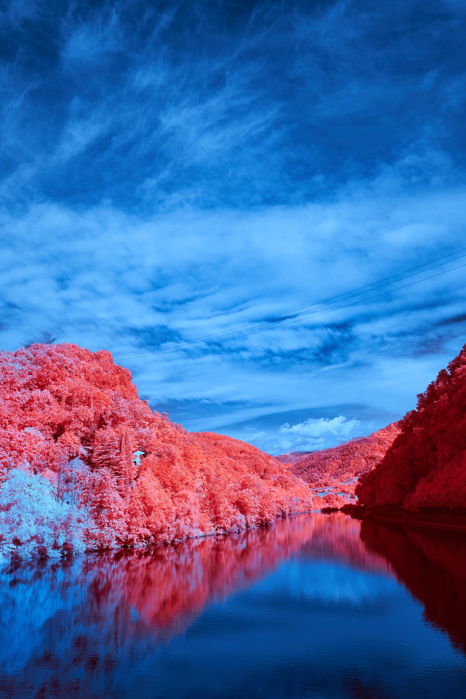 Arafed image of a lake with a mountain in the background (scenery, lake, blue sky, forest, reflection)