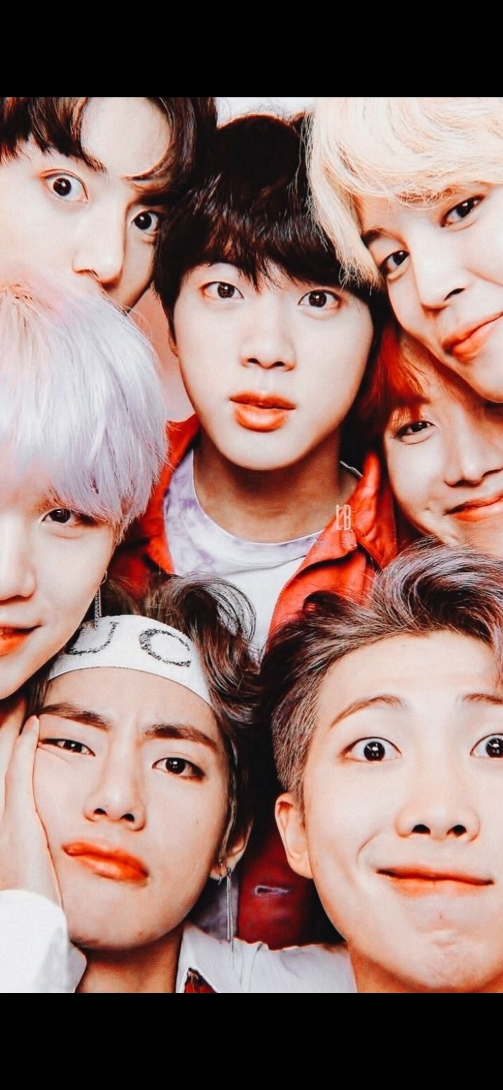 A close up of a group of people posing for a picture (army, bts)