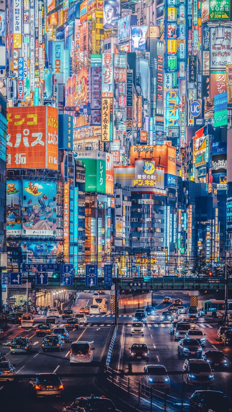 A view of a busy city street with lots of traffic (japan, ndeah)