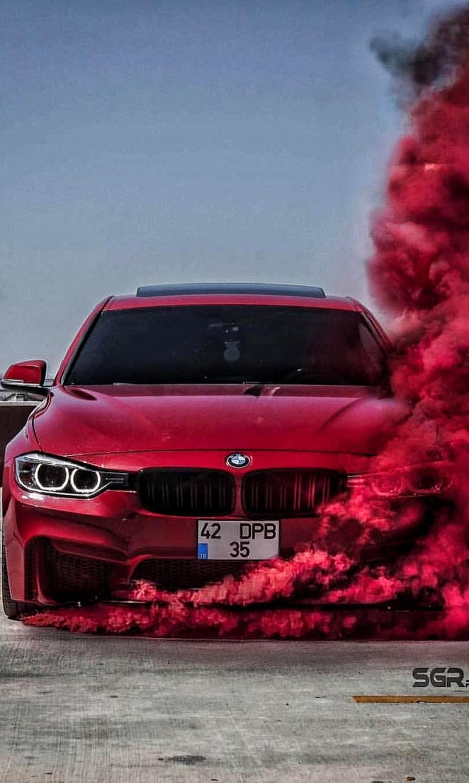 Descargar fondo de pantalla coche, rojo, cohete