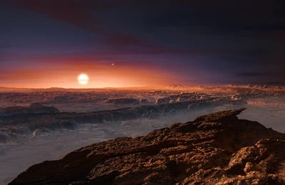 Deslumbrante pôr do sol sobre a superfície de um planeta que orbita Proxima Centauri