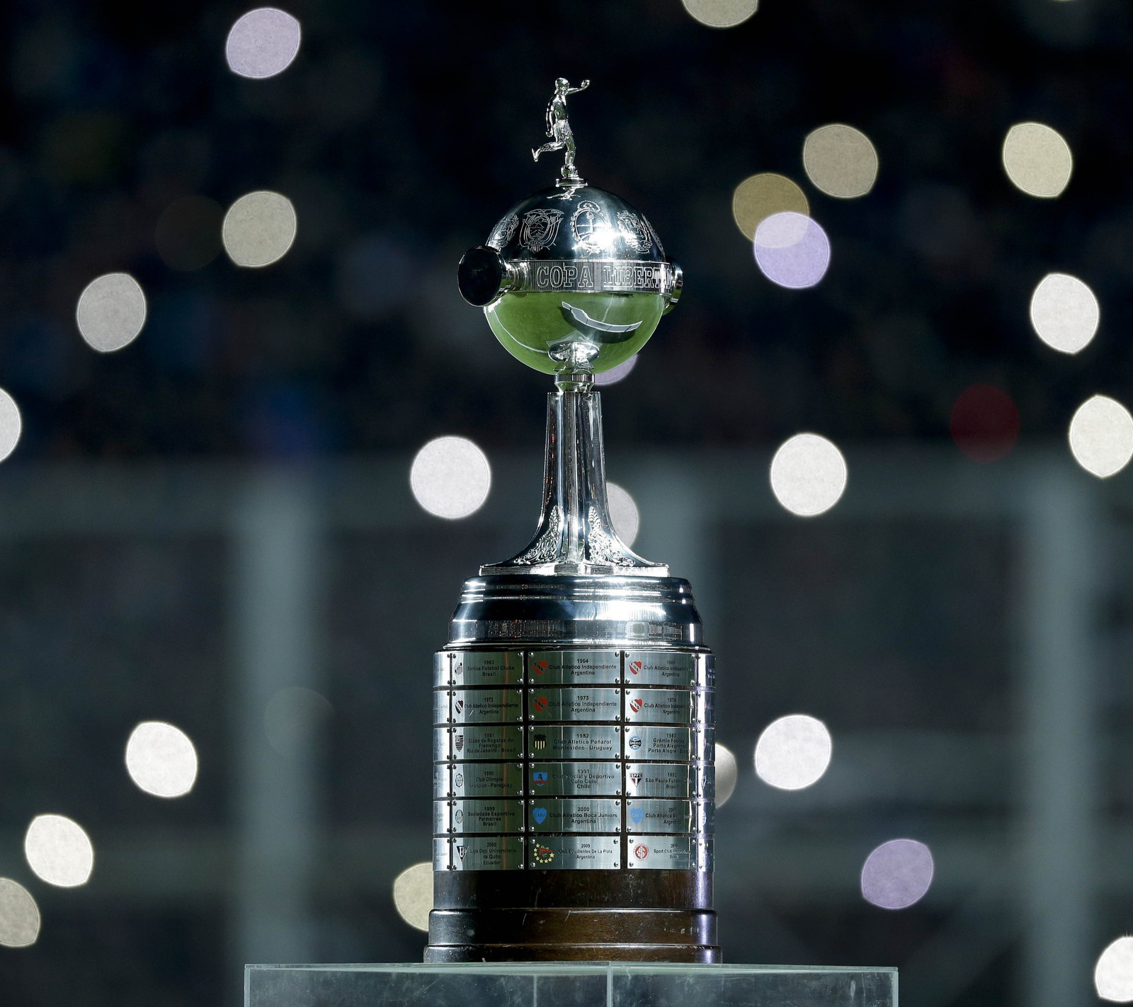 Lade libertadores, san lorenzo Hintergrund herunter