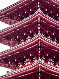 Pagoda Roja: Un símbolo de la antigua arquitectura japonesa en Tokio