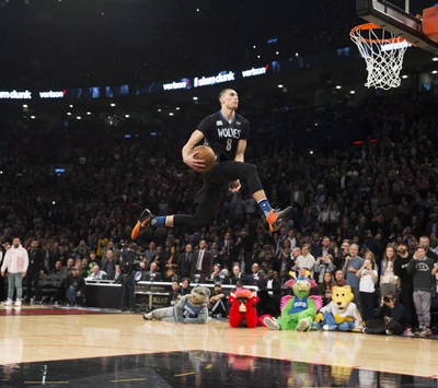 Dunk spectaculaire de la NBA : Athlétisme en action