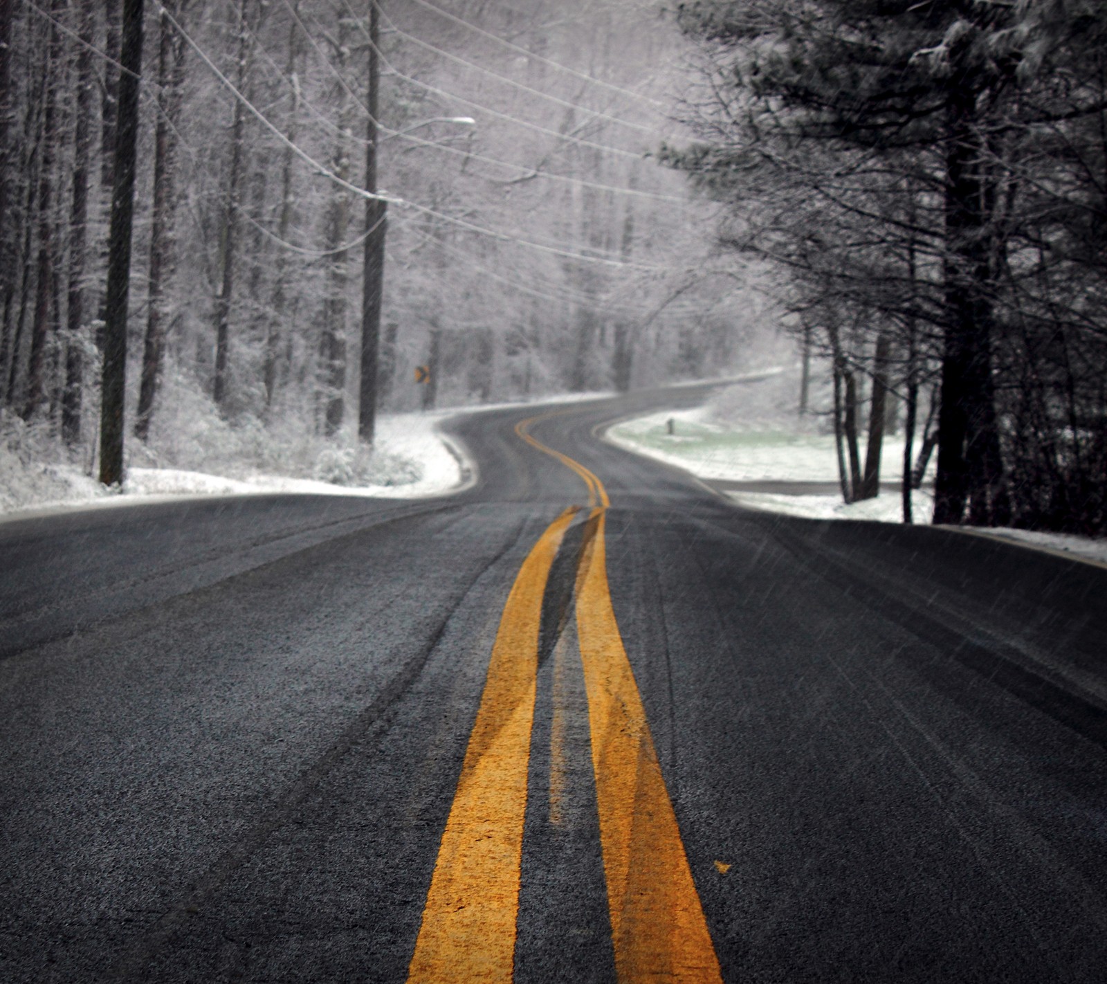 Arafed road with yellow lines in the middle of it (1080p, black, dark, hd, road)