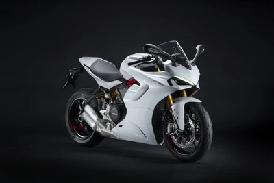 Ducati Supersport 950: Стильный спортивный мотоцикл 2021 года на темном фоне