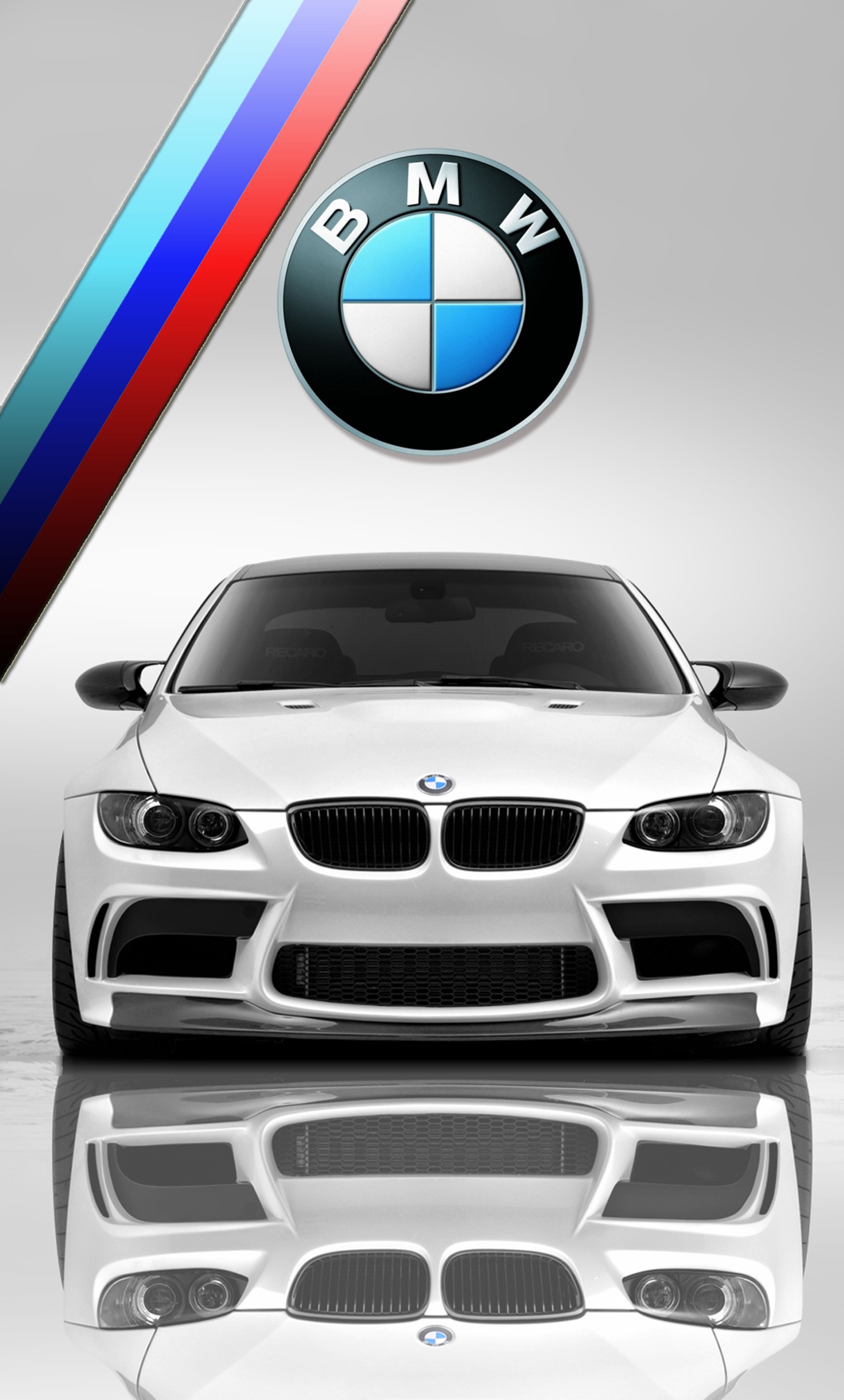 Logo da bmw em um carro branco com uma faixa azul e vermelha (carro, bmw, carros, cores, kolory)