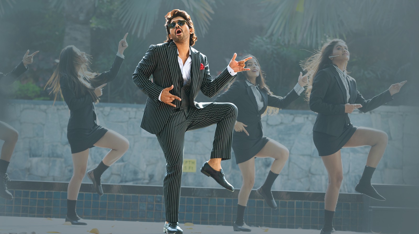 Download ala vaikunthapuramlo, allu arjun, hd wallpaper for free