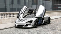 McLaren 720S Coupé avec personnalisation Mansory et portes papillon