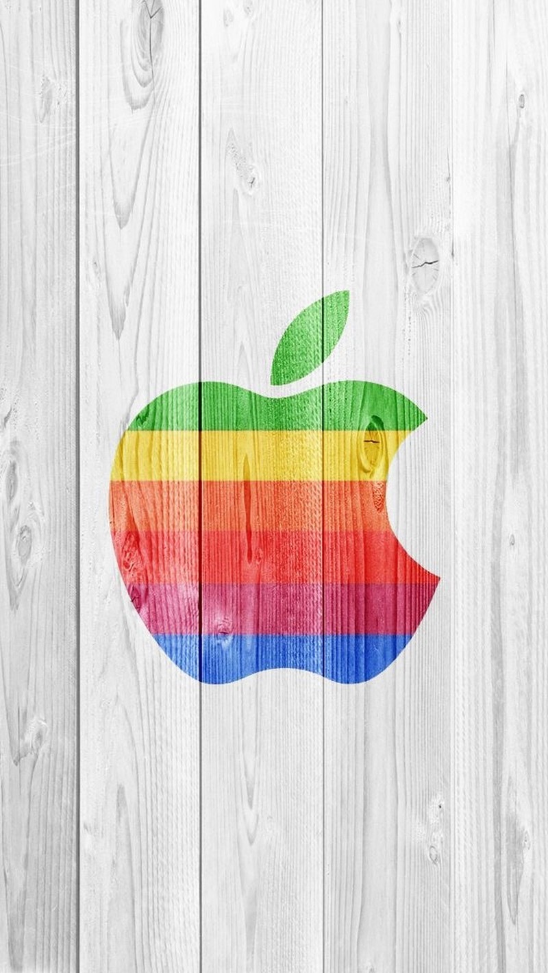 Логотип apple, нарисованный на деревянной стене (яблоко, расписной)