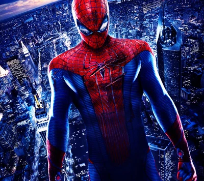 Spider-Man: Vigilancia Heroica sobre el Paisaje Urbano