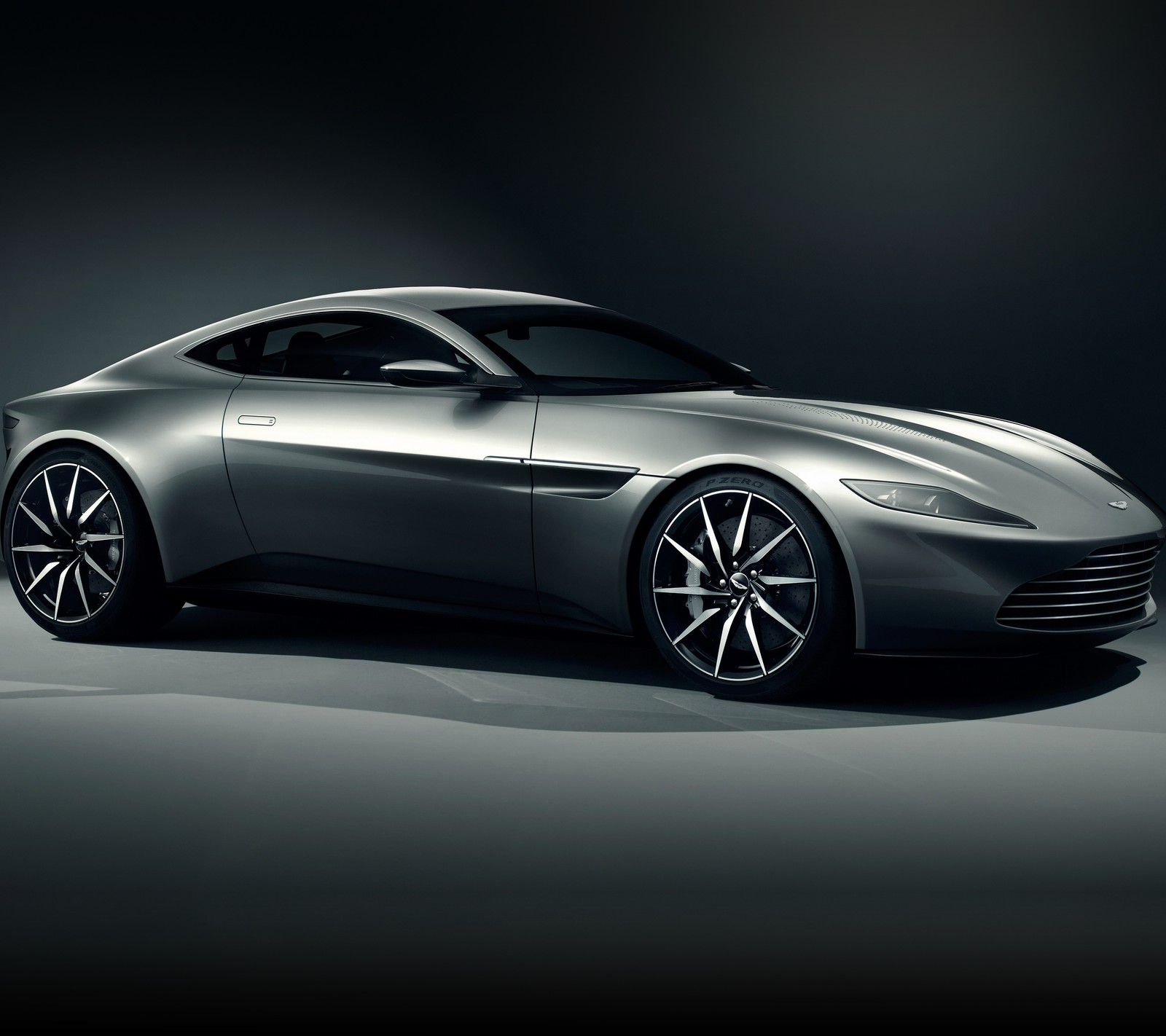 Скачать обои 007, aston martin, авто, машина, джеймс бонд