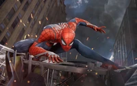 Spider-Man en una pose llena de acción en medio de un paisaje urbano, encarnando la esencia de un superhéroe en una actuación impactante de un título de PC de Insomniac Games.