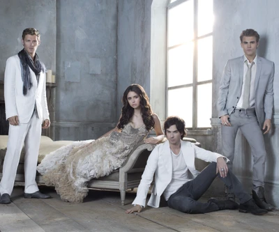 Elenco de "The Vampire Diaries" em um ambiente elegante