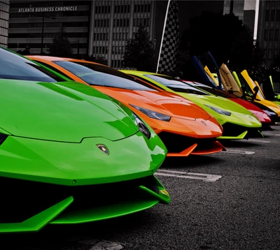 Une gamme vibrante de Lamborghini Huracáns présentant des couleurs audacieuses et un design élégant.