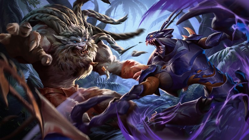 Крупный план человека, едущего на лошади рядом с монстром (ренгар, rengar, кхазикс, khazix, league of legends)