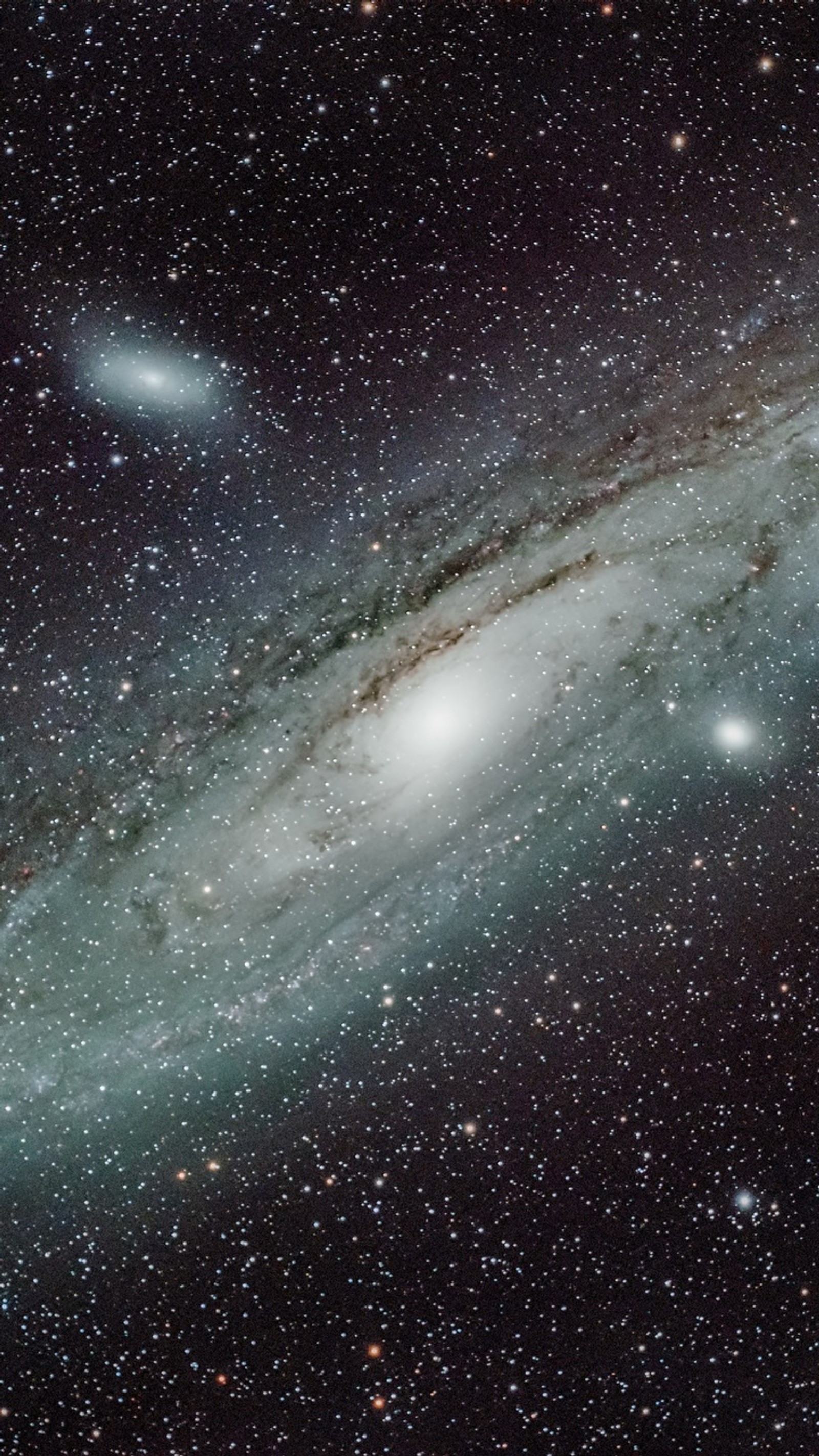 Arafed image of a spiral galaxy with a star field in the background (canyon, galaxy, grand, hd, mac)