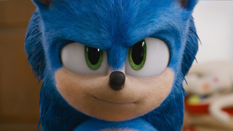 Соник улыбается и смотрит в камеру (соник ёжик, sonic the hedgehog, 2020, фильм, новый)