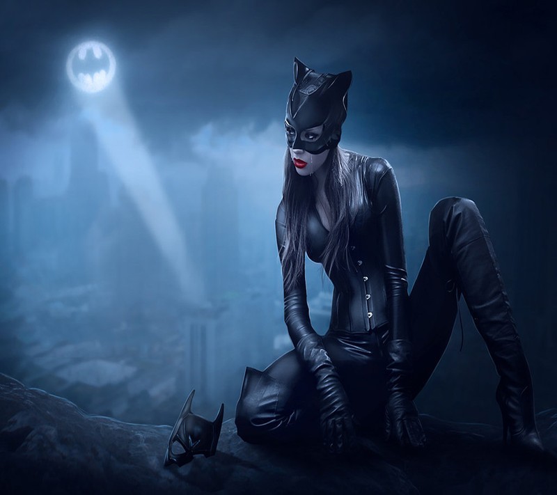 Бэтмен и женщина-кошка сидят на камне в темноте (женщина кошка, catwoman, хороший)