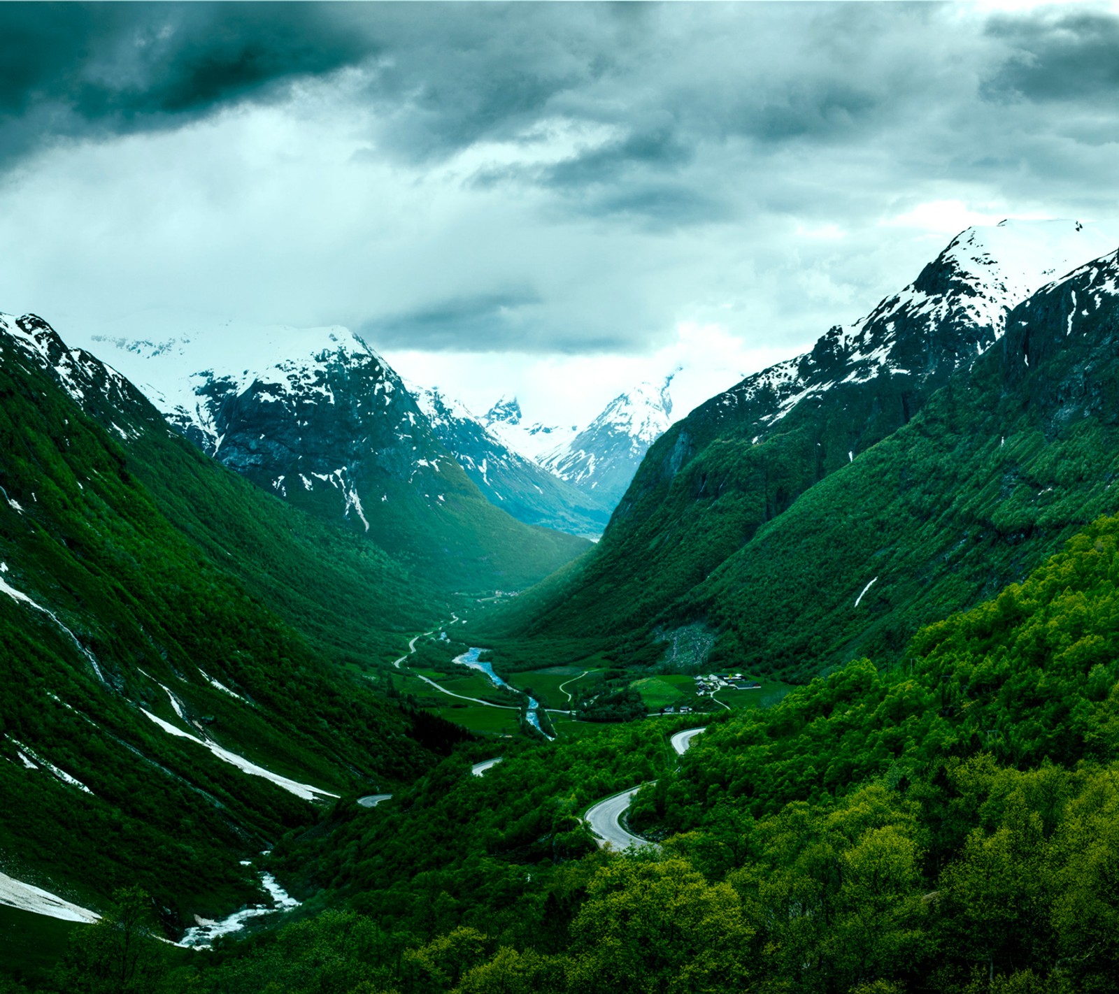 Lade grün, landschaft, berge, natur Hintergrund herunter