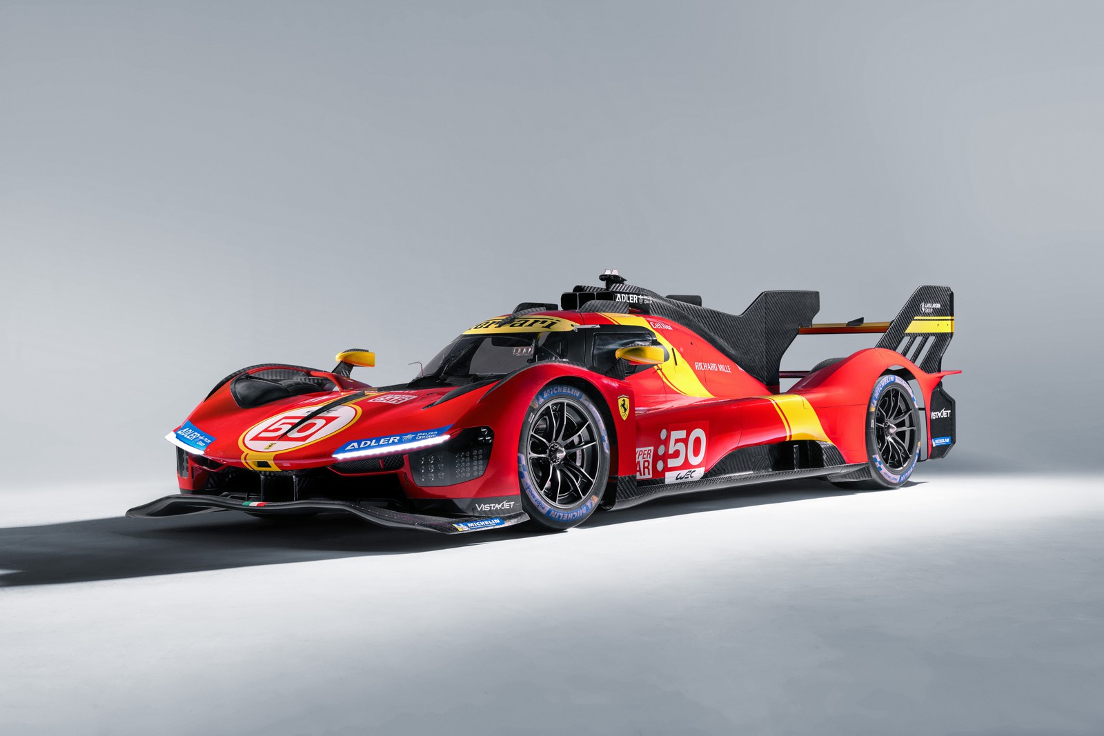 El ferrari 91 híbrido es un coche de carreras listo para competir (ferrari 499p, le mans hypercar, prototipo, campeonato mundial de resistencia 2023, 5k)