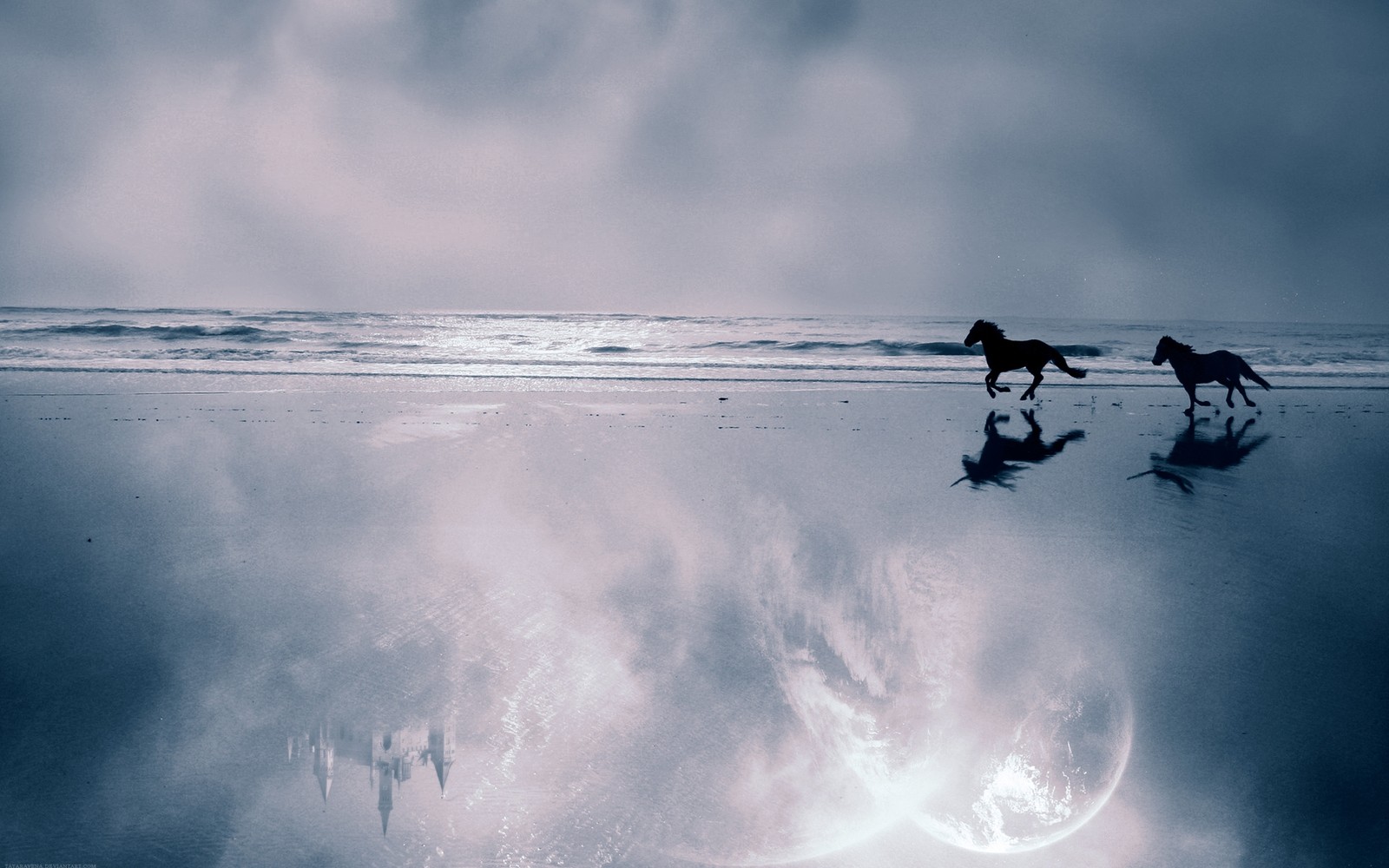 Duas cavalos correndo na praia com a lua ao fundo (água, onda, nuvem, onda de vento, mar)