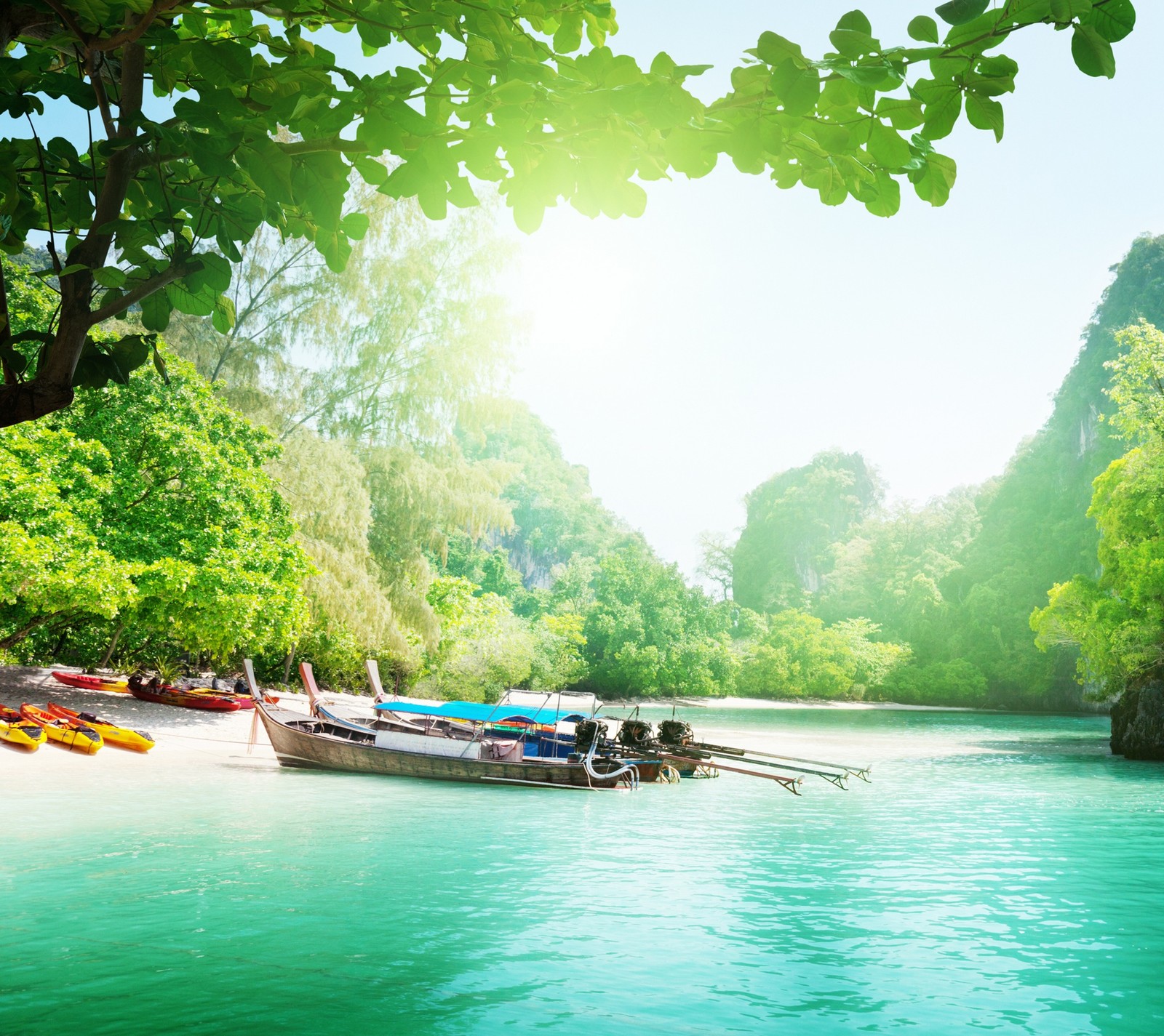 beach, boats wallpaper